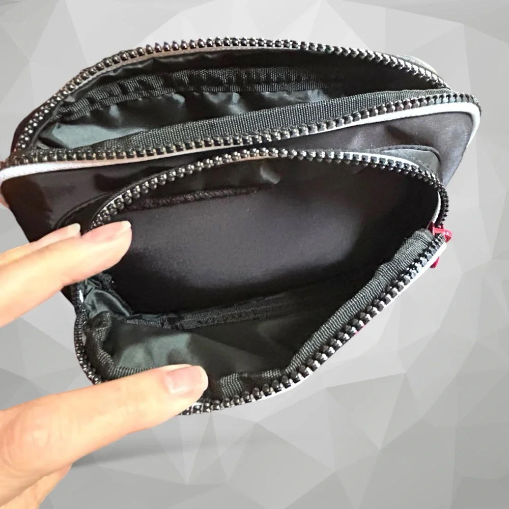 Steve Madden Harlem Belt Bag Festival of Culture Art DaQuane Cherry NWT - Picture 9 of 10